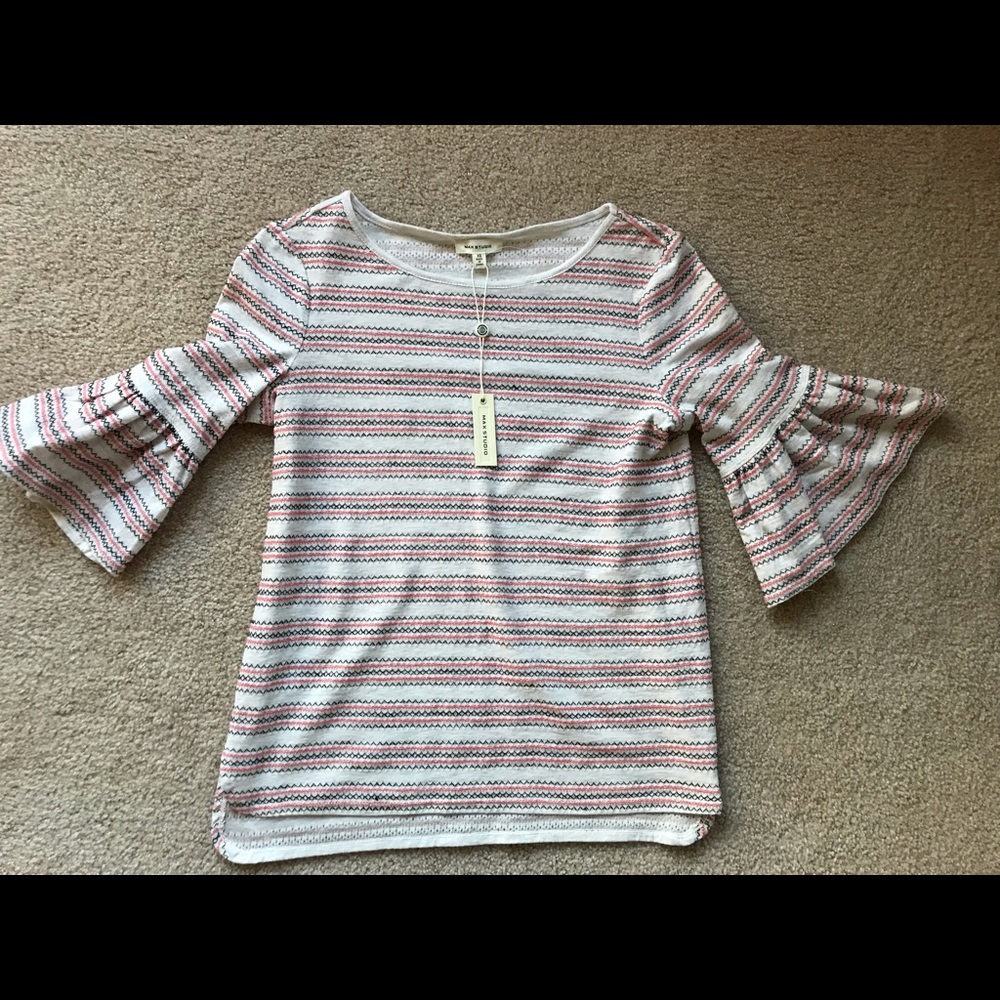 NWT Women’s Max Studio 3/4 bell sleeve top, XS